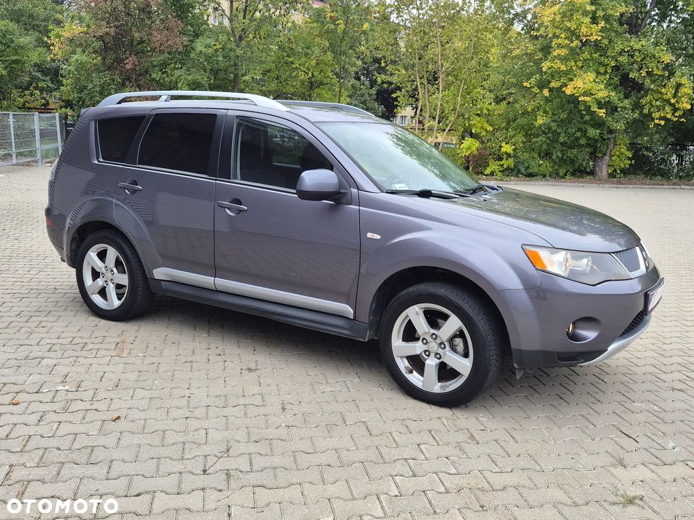 Mitsubishi Outlander 2.0 DI-D 4WD Intense - 7