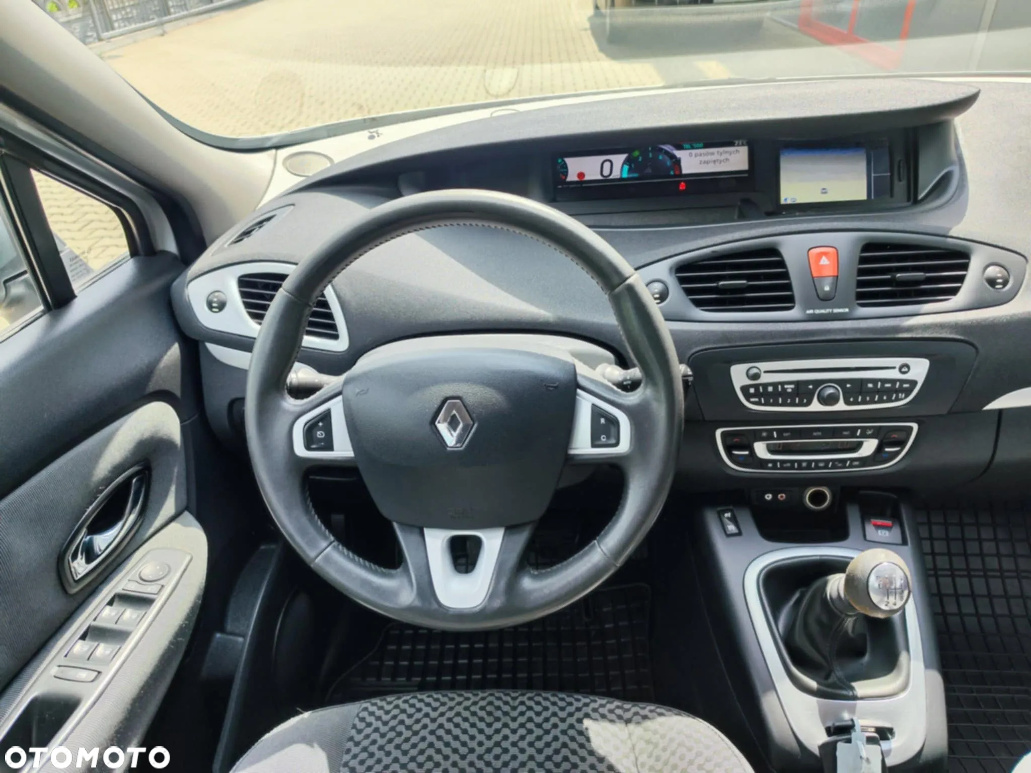 Renault Scenic 1.5 dCi Dynamique - 20