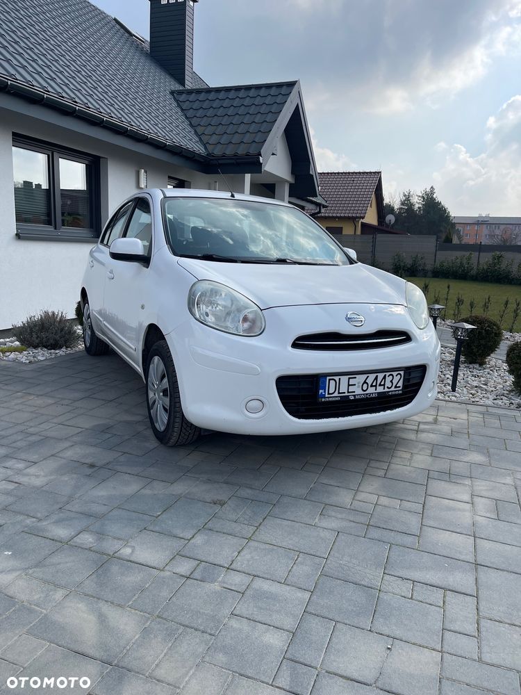 Nissan Micra 1.2 Bild der Frau - 2