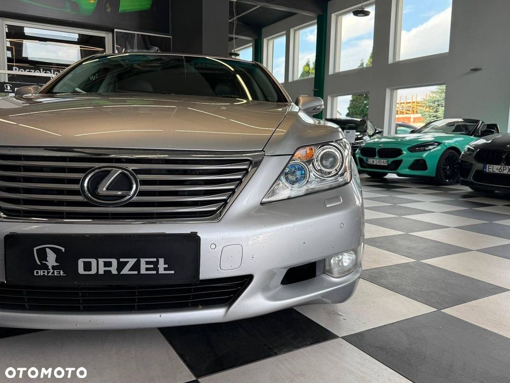 Lexus LS - 34