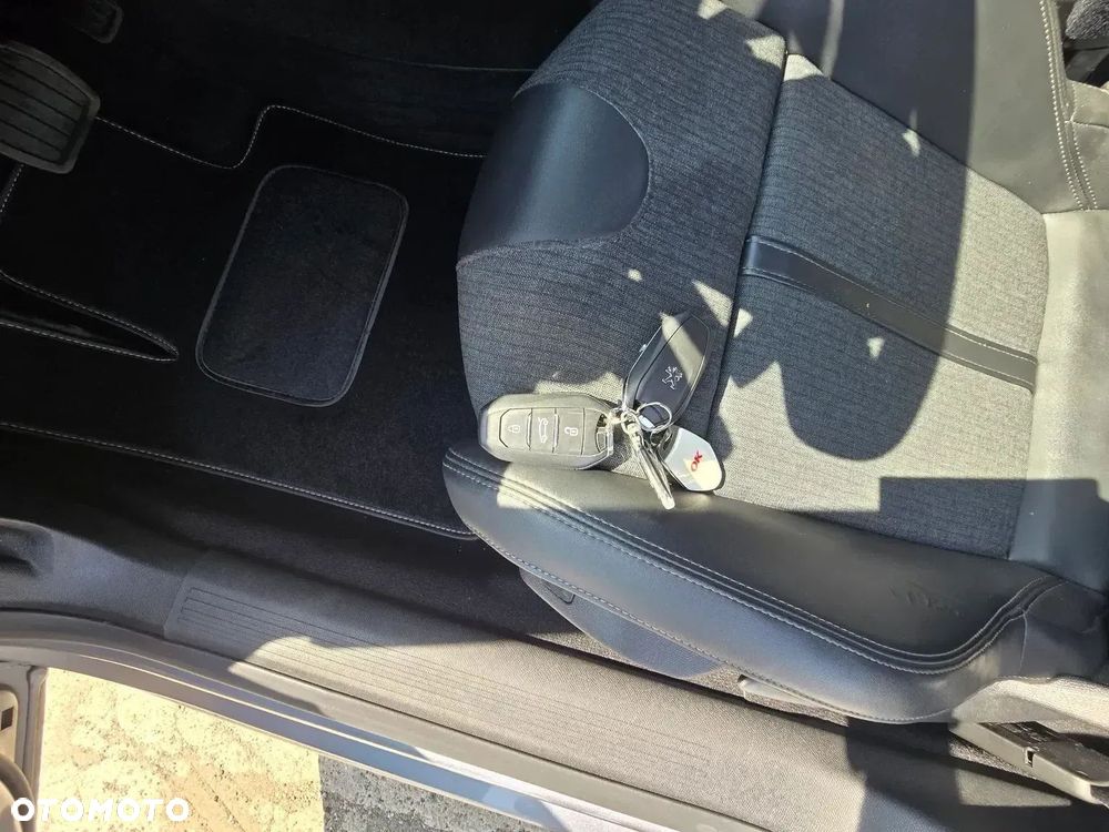 Peugeot 508 180 e-EAT8 Allure - 22