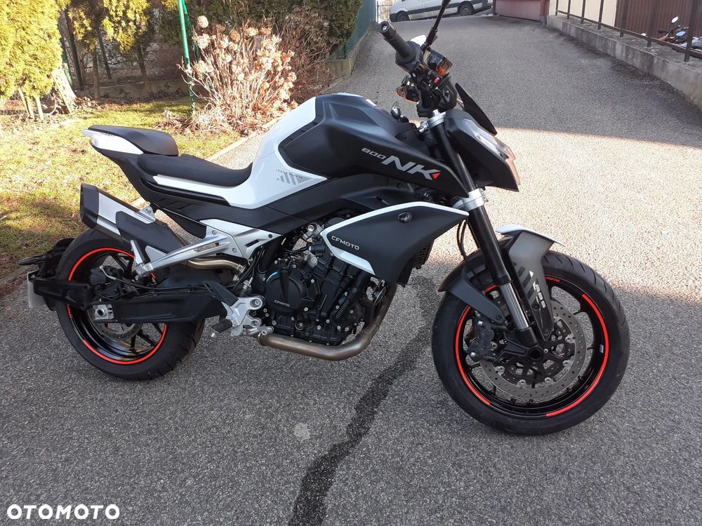 CFMoto 800NK - 3