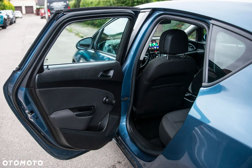 Opel Astra 1.4 EcoFLEX Innovation - 28