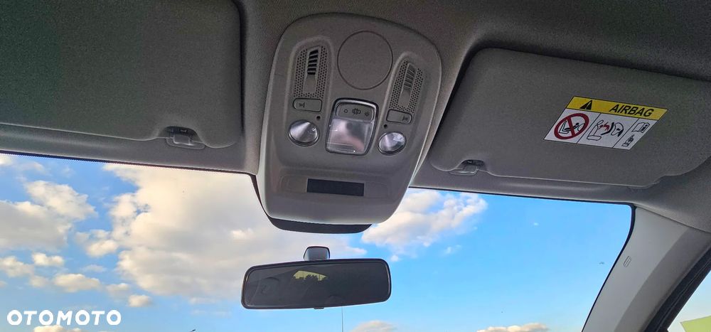 Citroën C4 BlueHDi 100 Stop&Start 86g Selection - 27