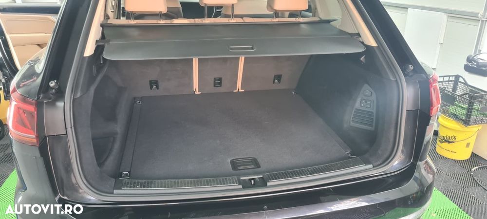 Volkswagen Touareg V6 TDI Elegance - 19