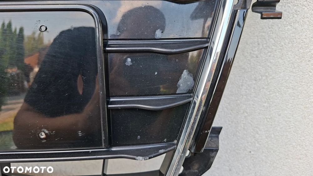 AUDI A4 B8 LIFT 12-15 GRILL ATRAPA 8K0853651E - 5