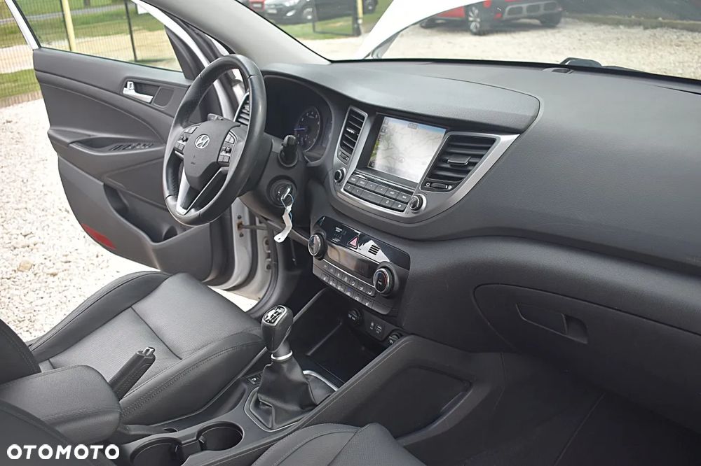 Hyundai Tucson blue 1.6 GDi 2WD Passion - 23