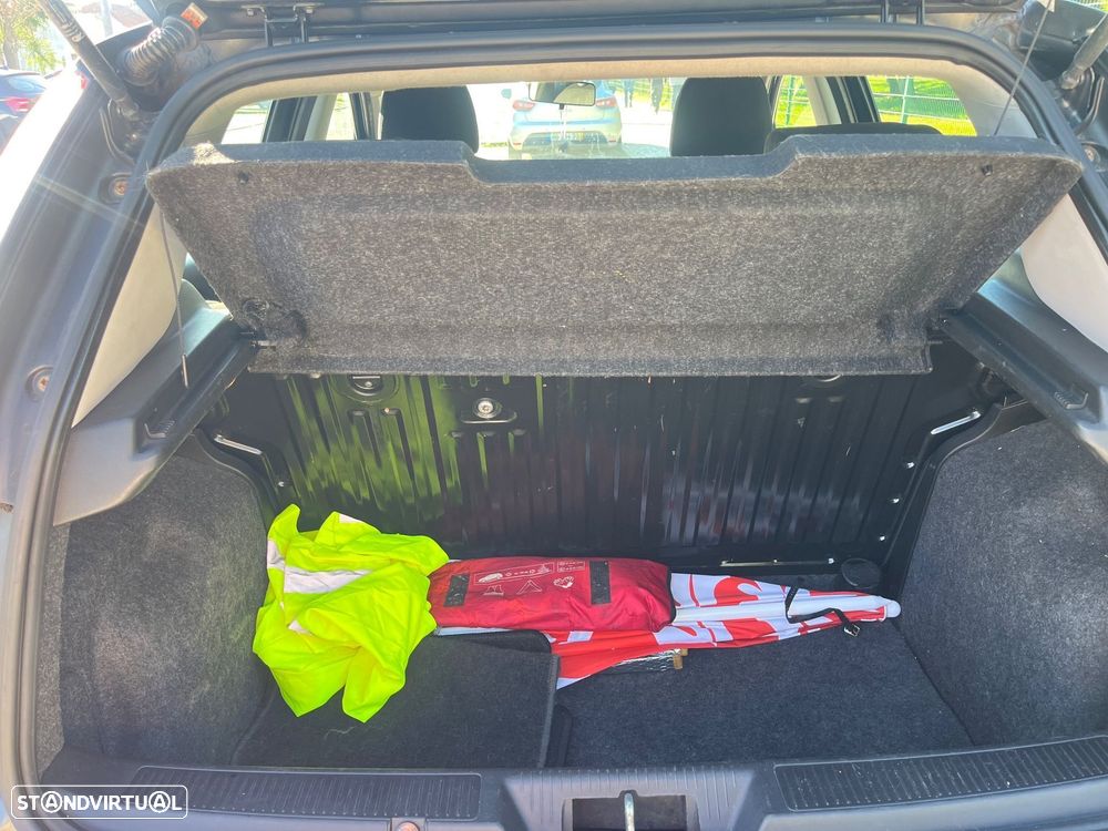 Fiat Punto Evo 1.2 Active — fotografia 19