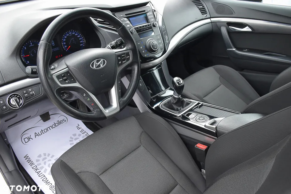 Hyundai i40 1.7 CRDi Comfort + - 19