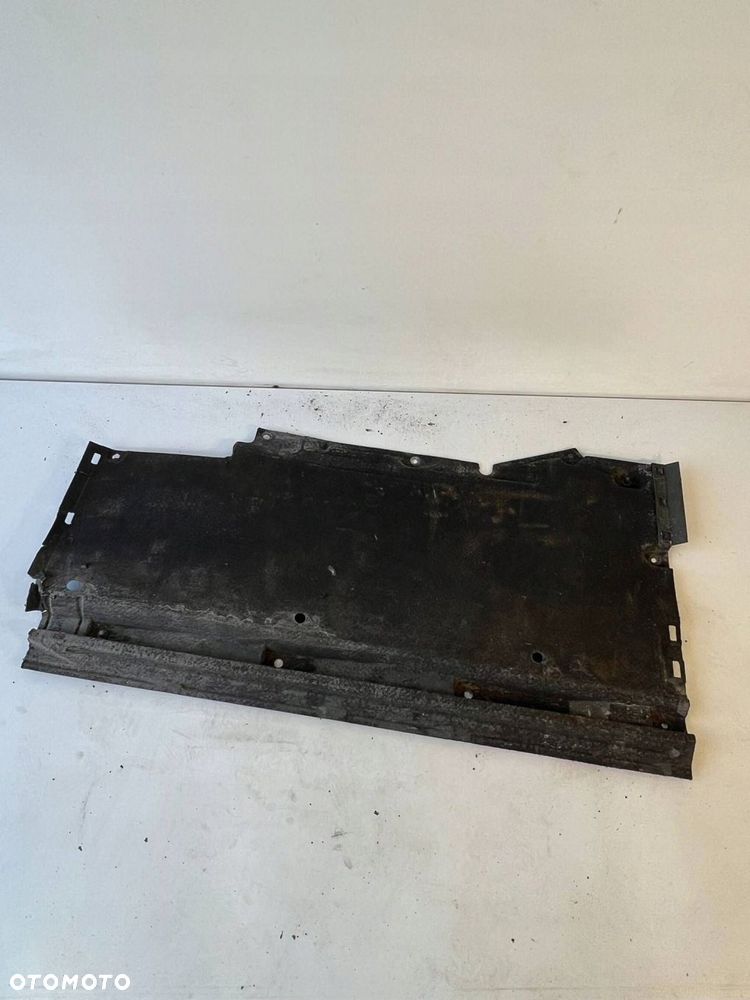 Osłona podwozia przednia Audi A4 S4 B8 8K 2013 PRZÓD - 6