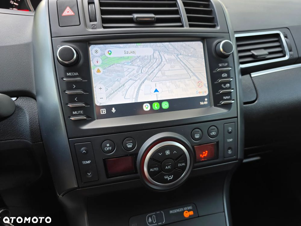 Toyota Verso - 36
