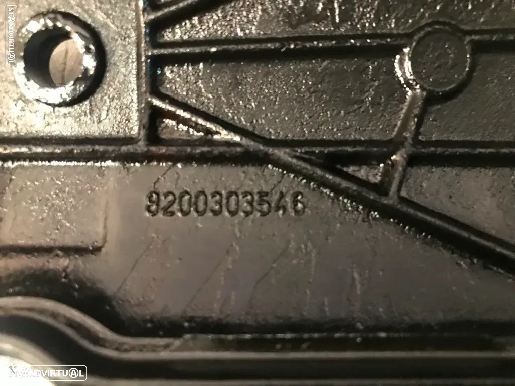 TAMPA DAS VALVULAS RENAULT LAGUNA / TRAFIC / NISSAN / VOLVO 1.9DCI  8200303546 - 3
