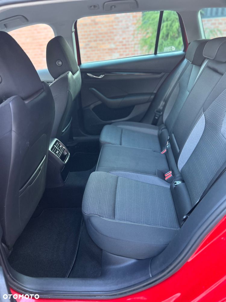 Skoda Octavia 1.5 TSI ACT Ambition - 28