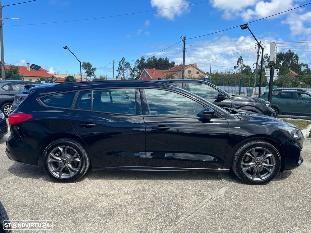 Ford Focus SW 1.0 EcoBoost ST-Line Aut. - 4