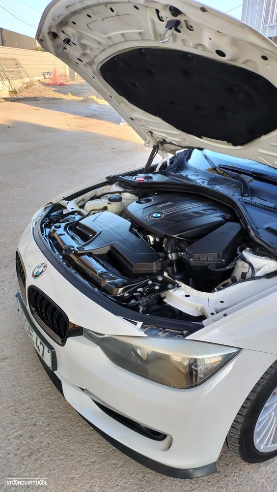 BMW 318 d Line Modern - 14