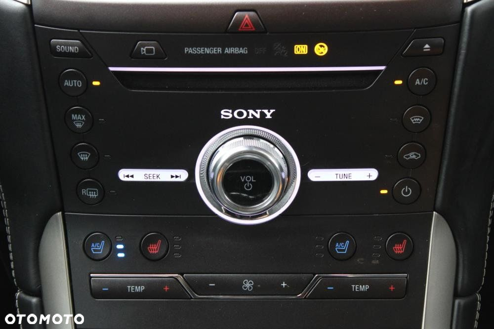 Ford S-Max - 17
