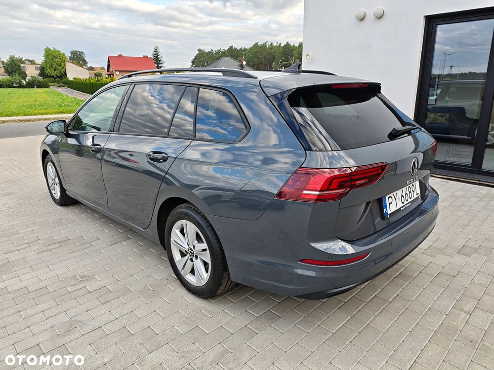 Volkswagen Golf 1.5 eTSI mHEV Life DSG - 3