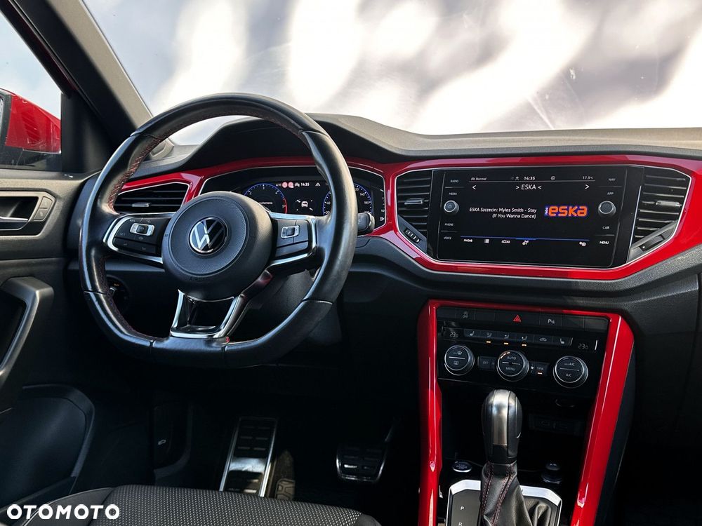 Volkswagen T-Roc - 15