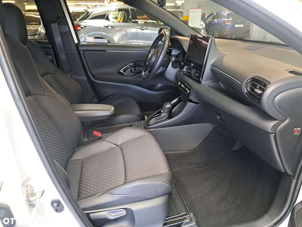 Toyota Yaris Hybrid 1.5 Executive - 10