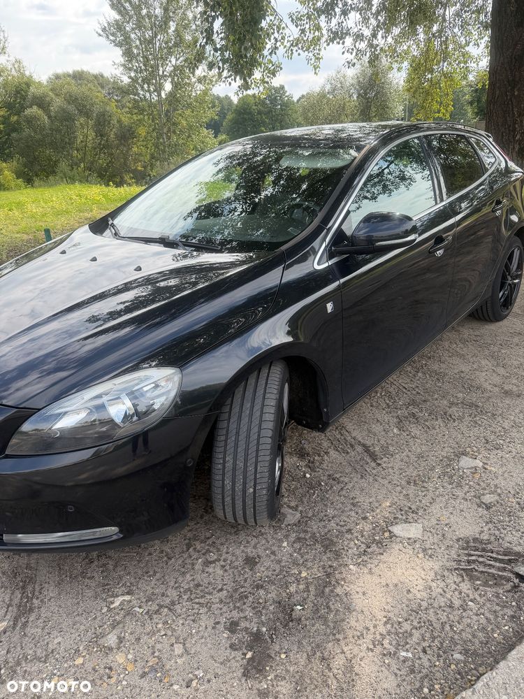 Volvo V40 D2 Ocean Race - 4