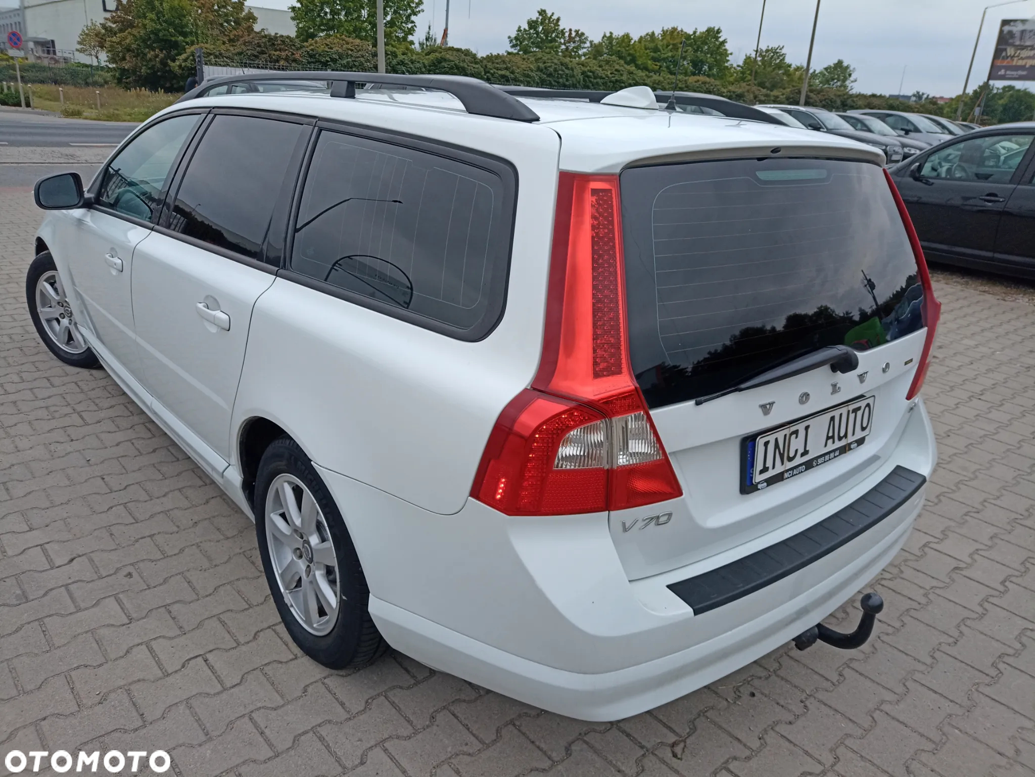 Volvo V70 1.6D DRIVe Kinetic - 10