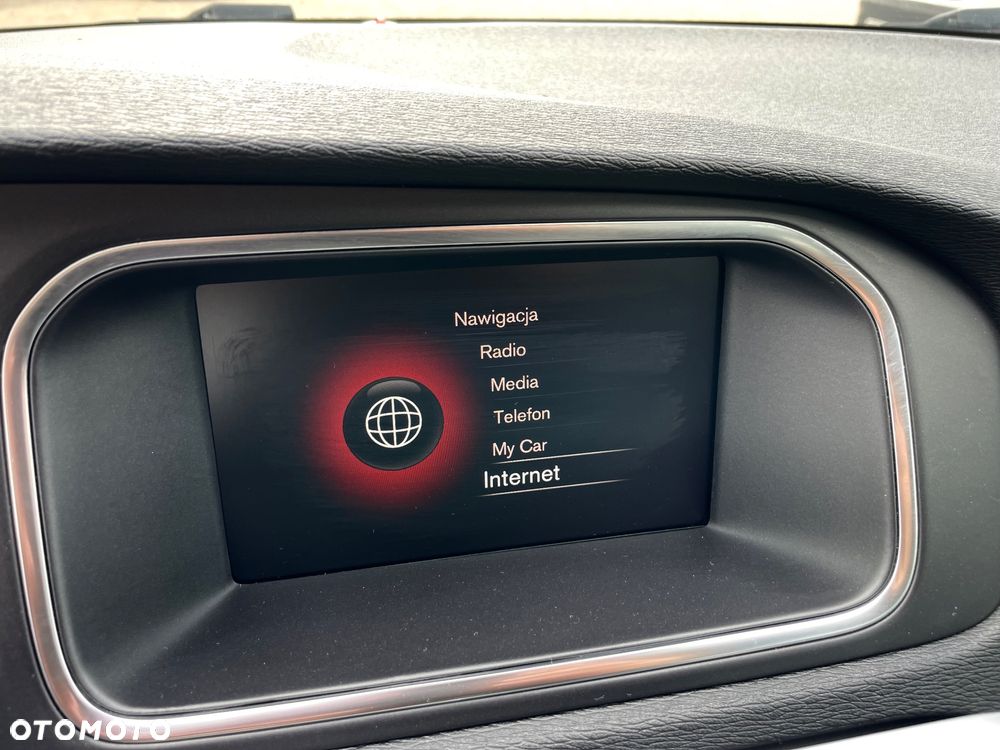 Volvo V40 D2 Inscription - 28