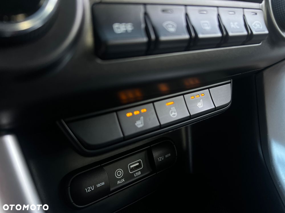 Kia Sportage - 12