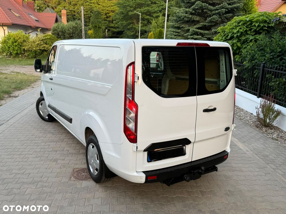 Ford Transit Custom - 8
