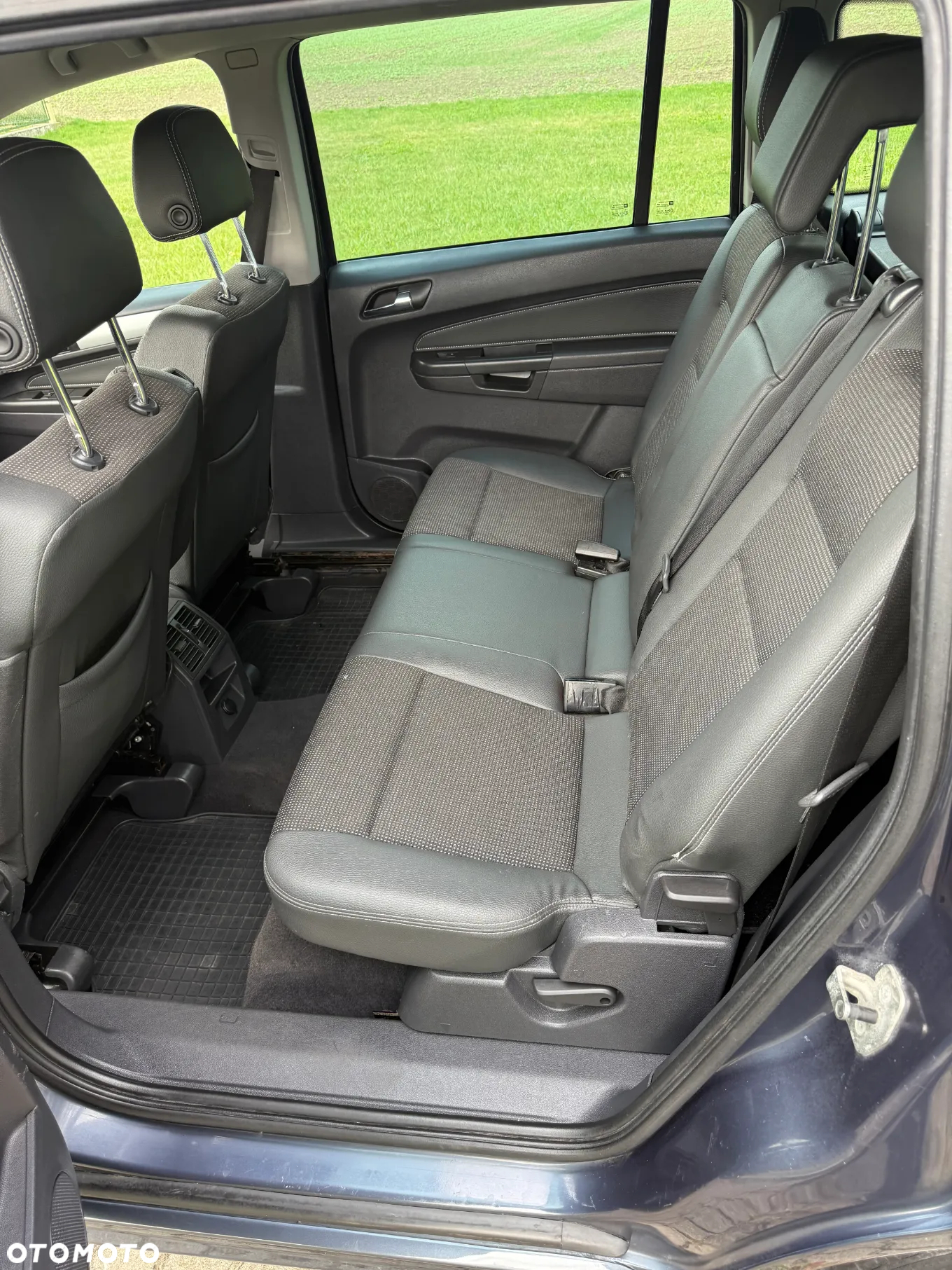 Opel Zafira - 14