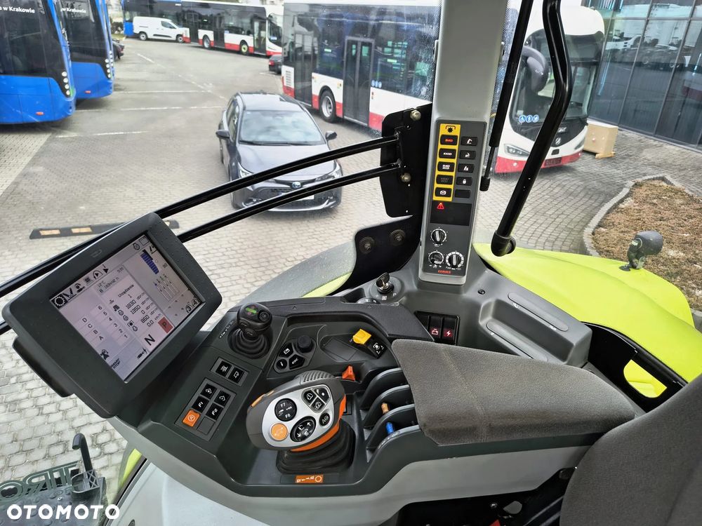 Claas Axion 800 - 6