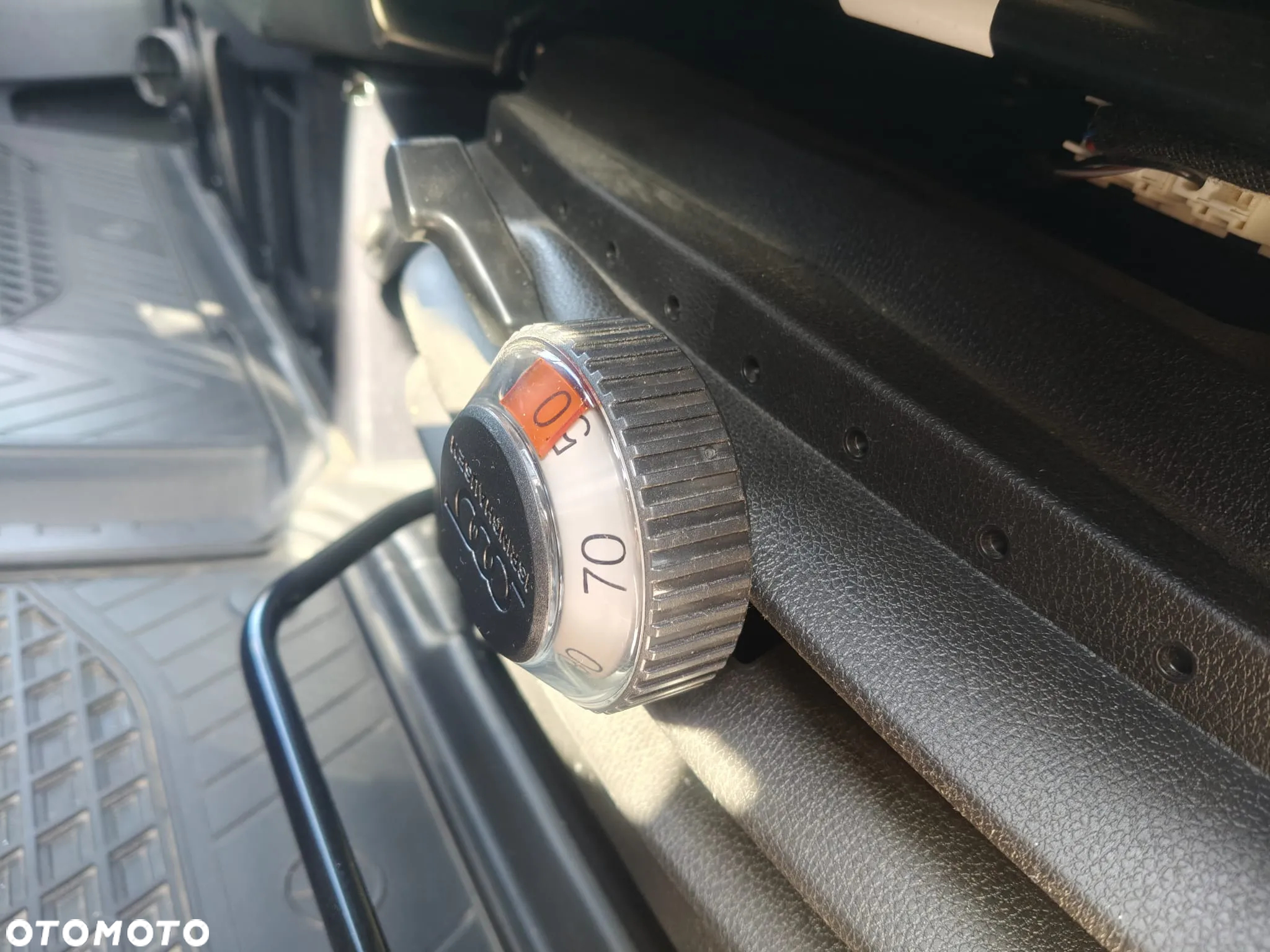 Mercedes-Benz Sprinter 319 Furgon L4H2 - 12