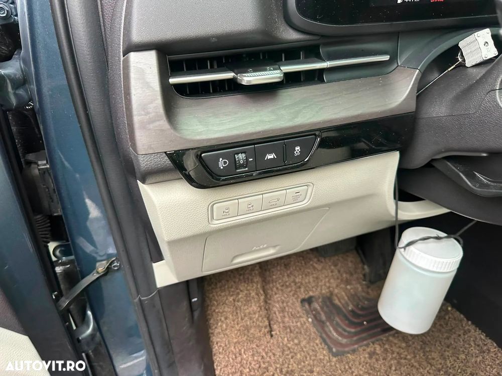 KIA Carnival 2021 — imagine 39