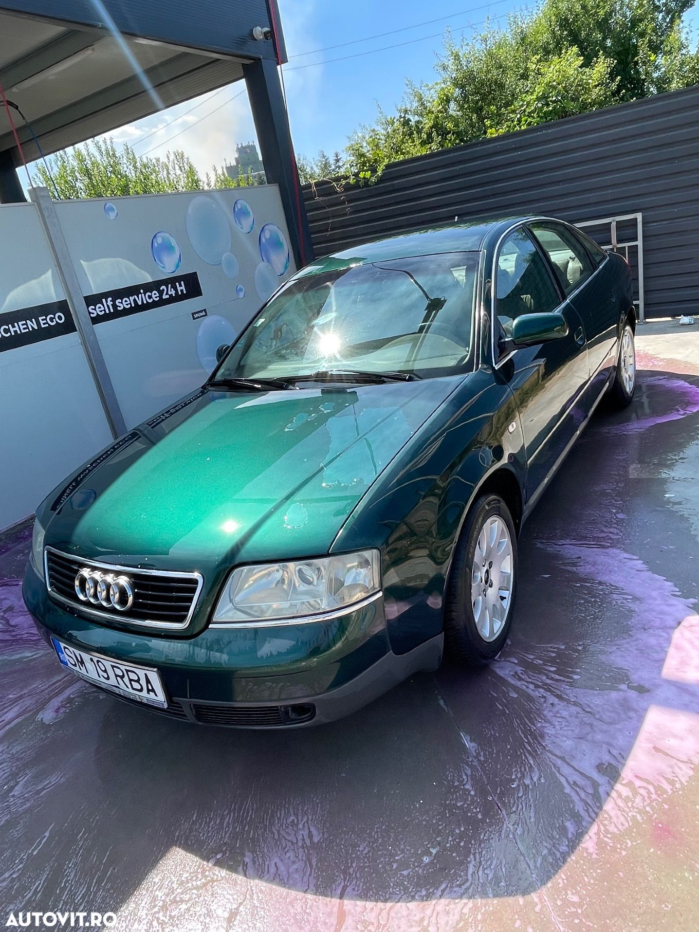 Audi A6 - 1