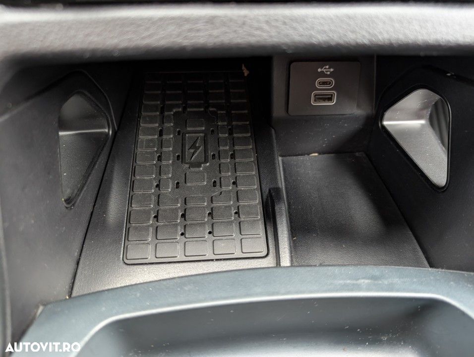 Ford Ranger Raptor - 30