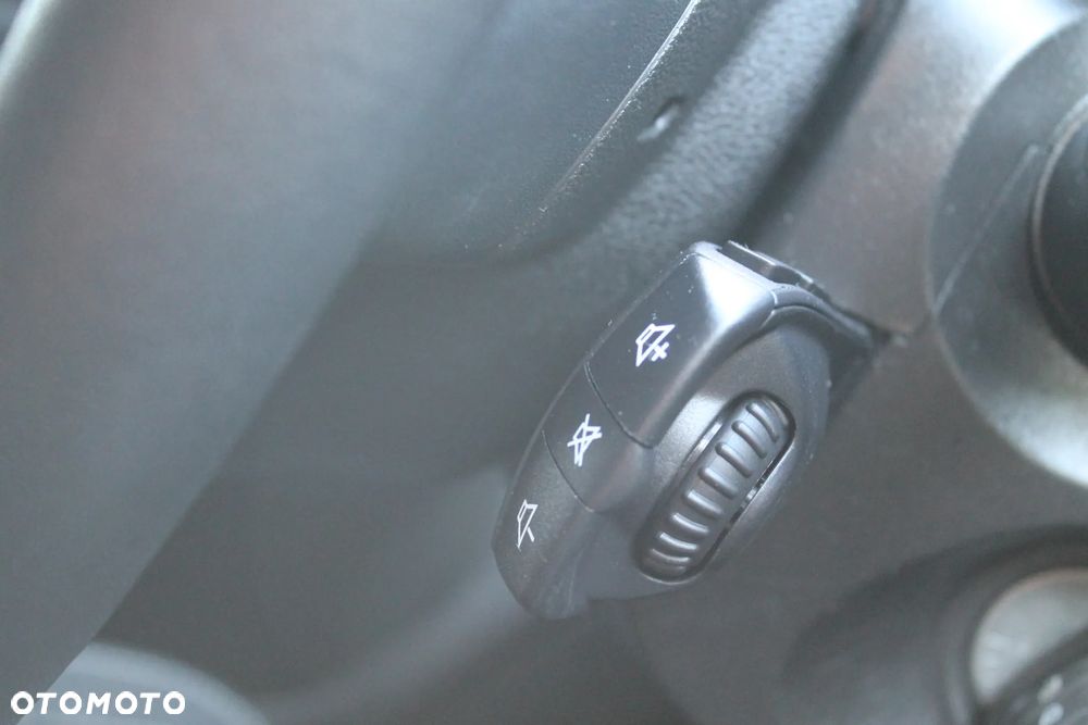 Renault Megane ENERGY TCe 130 LIMITED - 36