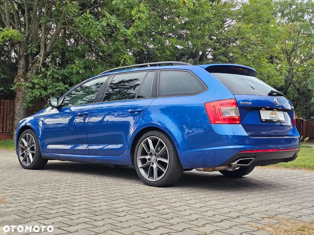 Skoda Octavia 2.0 TSI (Green tec) DSG RS - 10