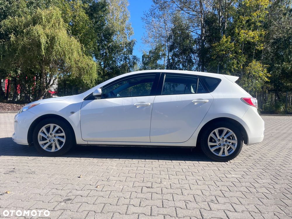 Mazda 3 1.6 Exclusive EU5 - 6