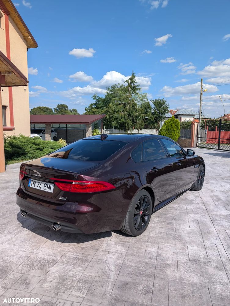 Jaguar XF 25d AWD R-Sport - 6
