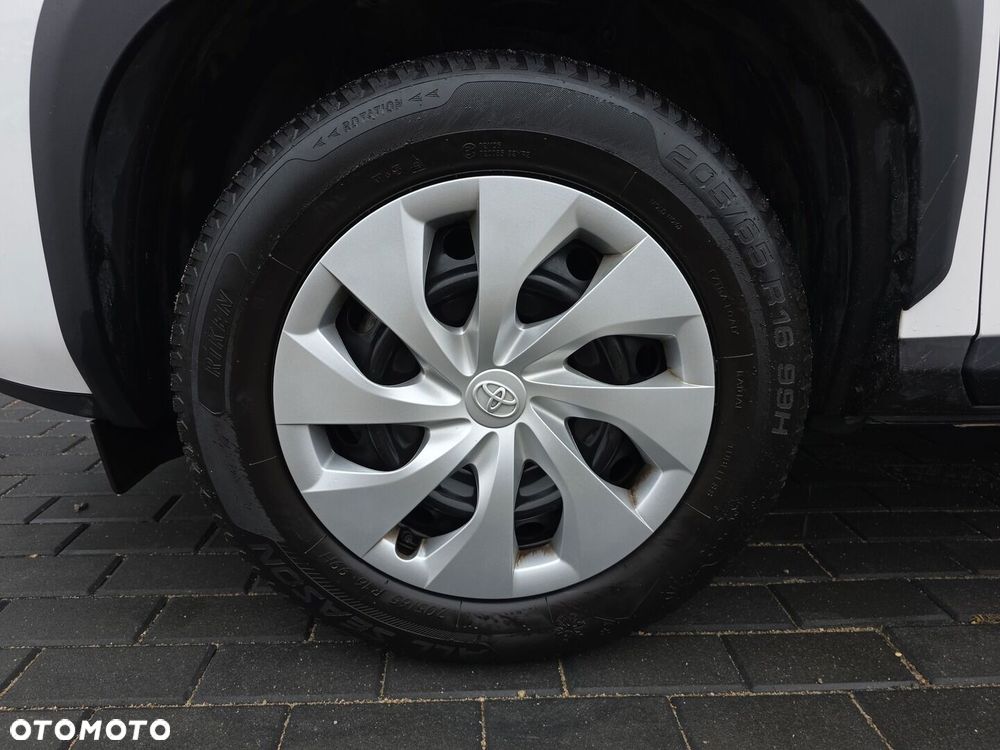 Toyota Yaris Cross Hybrid 1.5 Active - 28