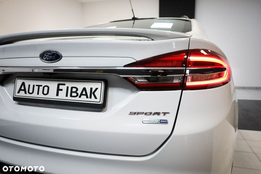 Ford Fusion - 11