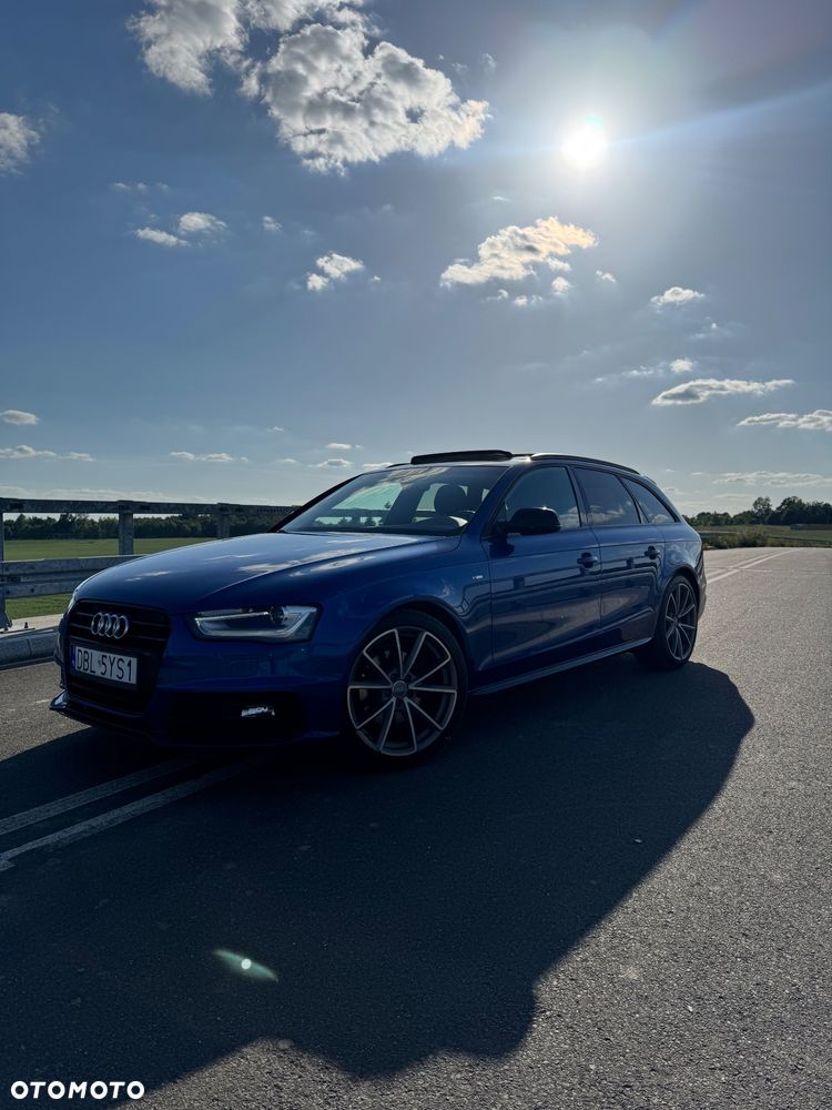 Audi A4 Avant 2.0 TDI - 24