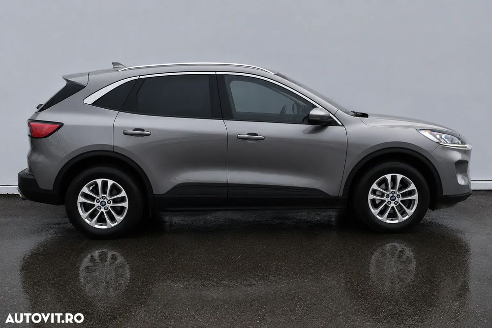 Ford Kuga 2.5 Duratec FWD FHEV Titanium - 9