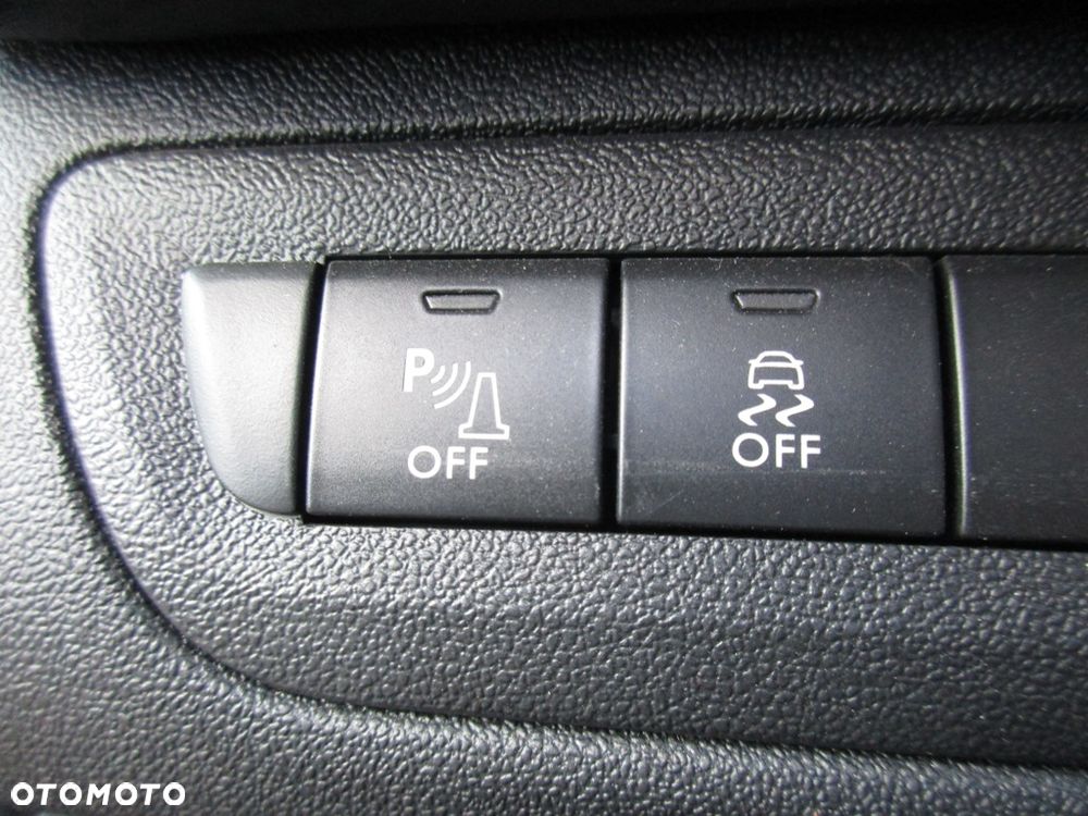 Peugeot 208 PureTech 82 Start & Stop Style - 22