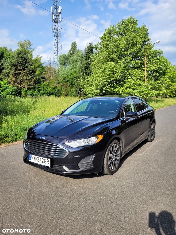 Ford Fusion - 1