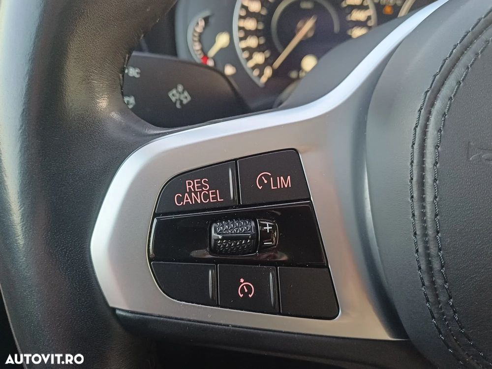 BMW X3 xDrive30e AT PHEV - 17