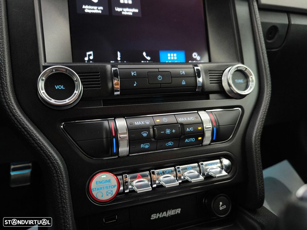 Ford Mustang 2.3i EcoBoost - 17