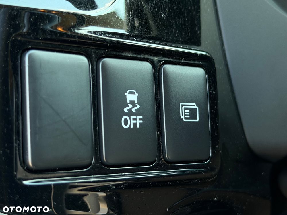 Mitsubishi Outlander 2.0 2WD CVT Diamant Edition+ - 28