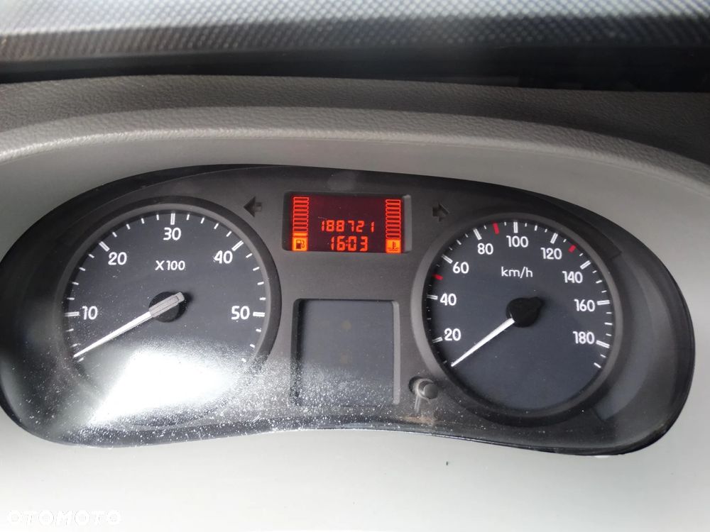Renault Master - 10