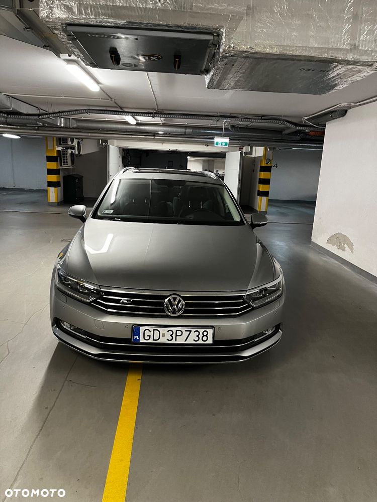 Volkswagen Passat 2.0 TDI Bi-Turbo BMT 4Mot Highline DSG - 1