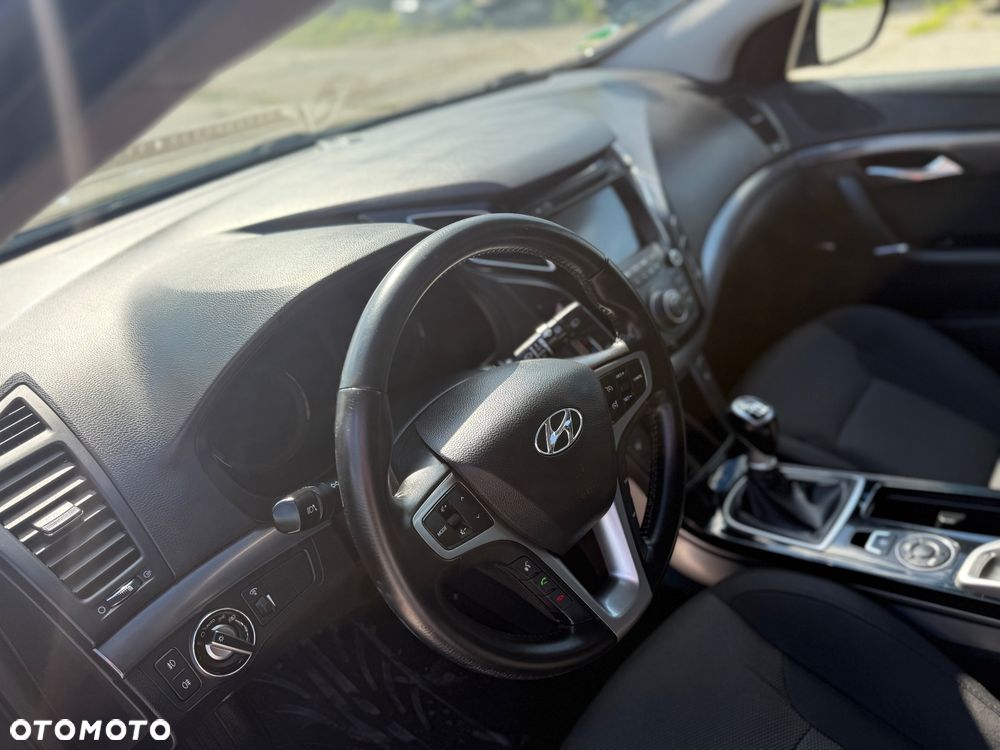 Hyundai i40 1.6 GDI Comfort + - 25